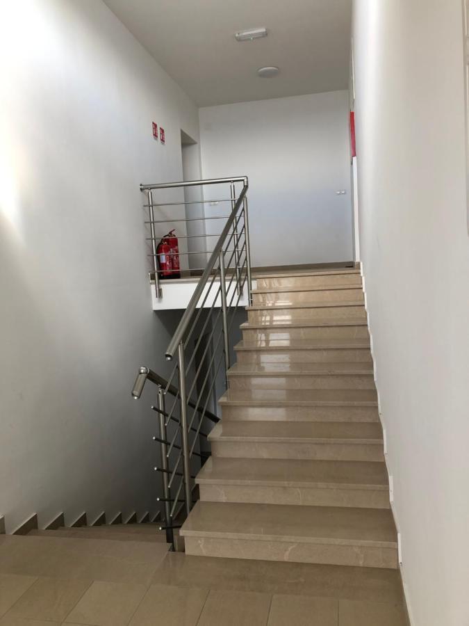 Beautiful View Apartment With Garage Space مالي لوشينغْ المظهر الخارجي الصورة